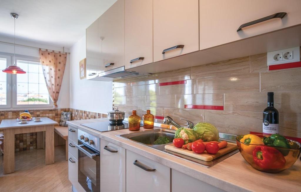 Popovic Apartman Póla Kültér fotó